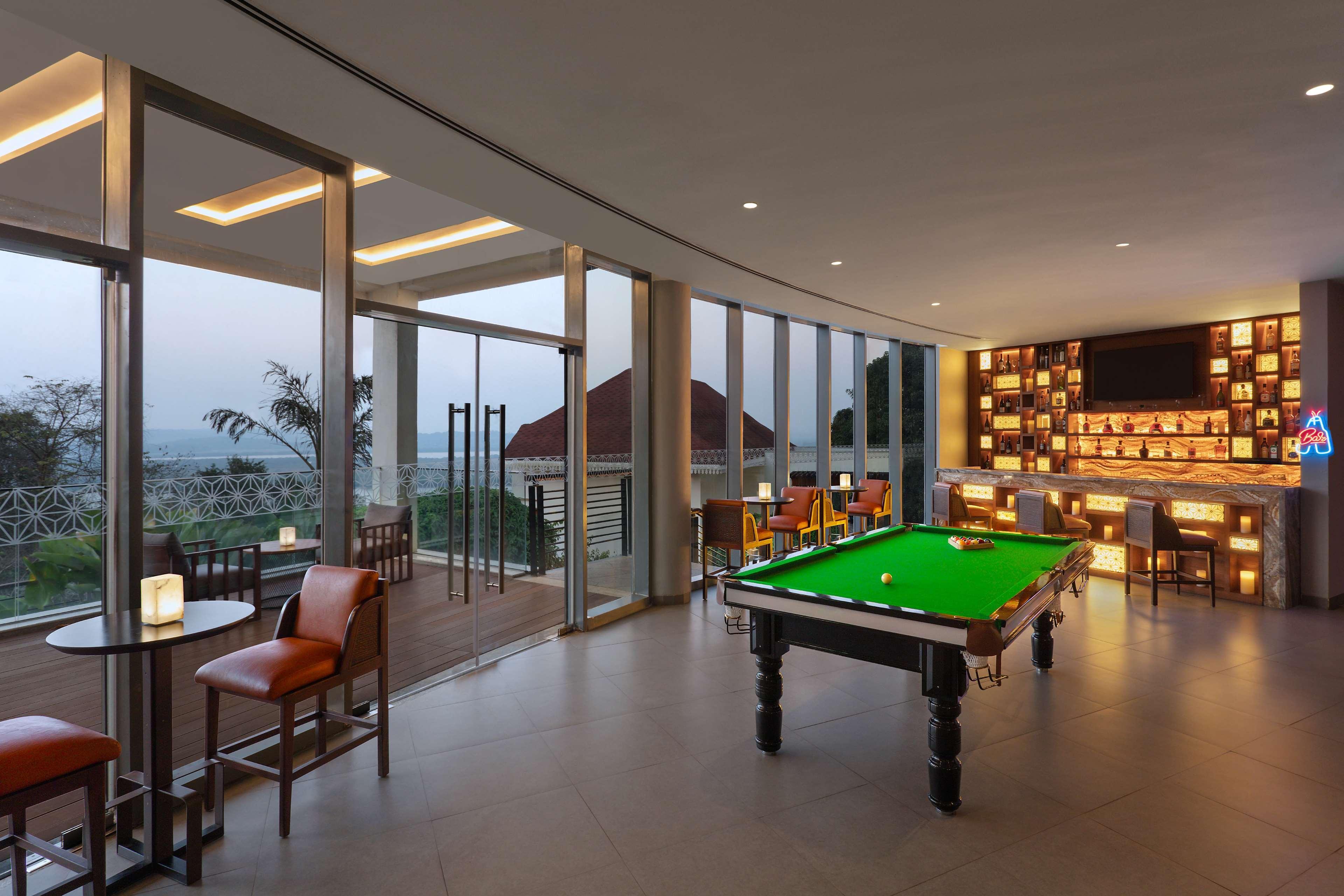 Doubletree By Hilton Goa - Panaji Hotel Ngoại thất bức ảnh