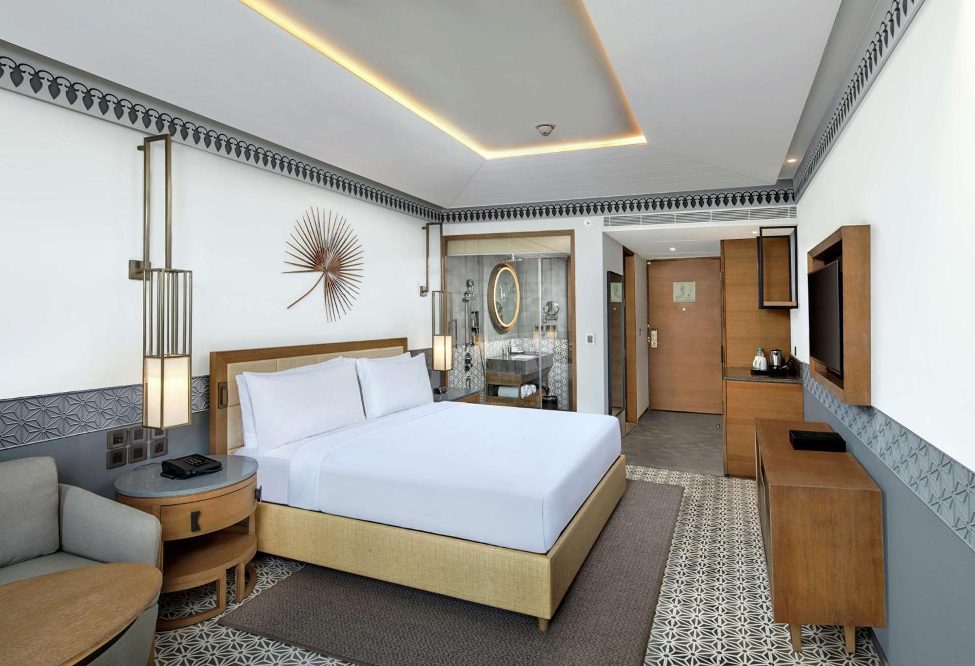 Doubletree By Hilton Goa - Panaji Hotel Ngoại thất bức ảnh